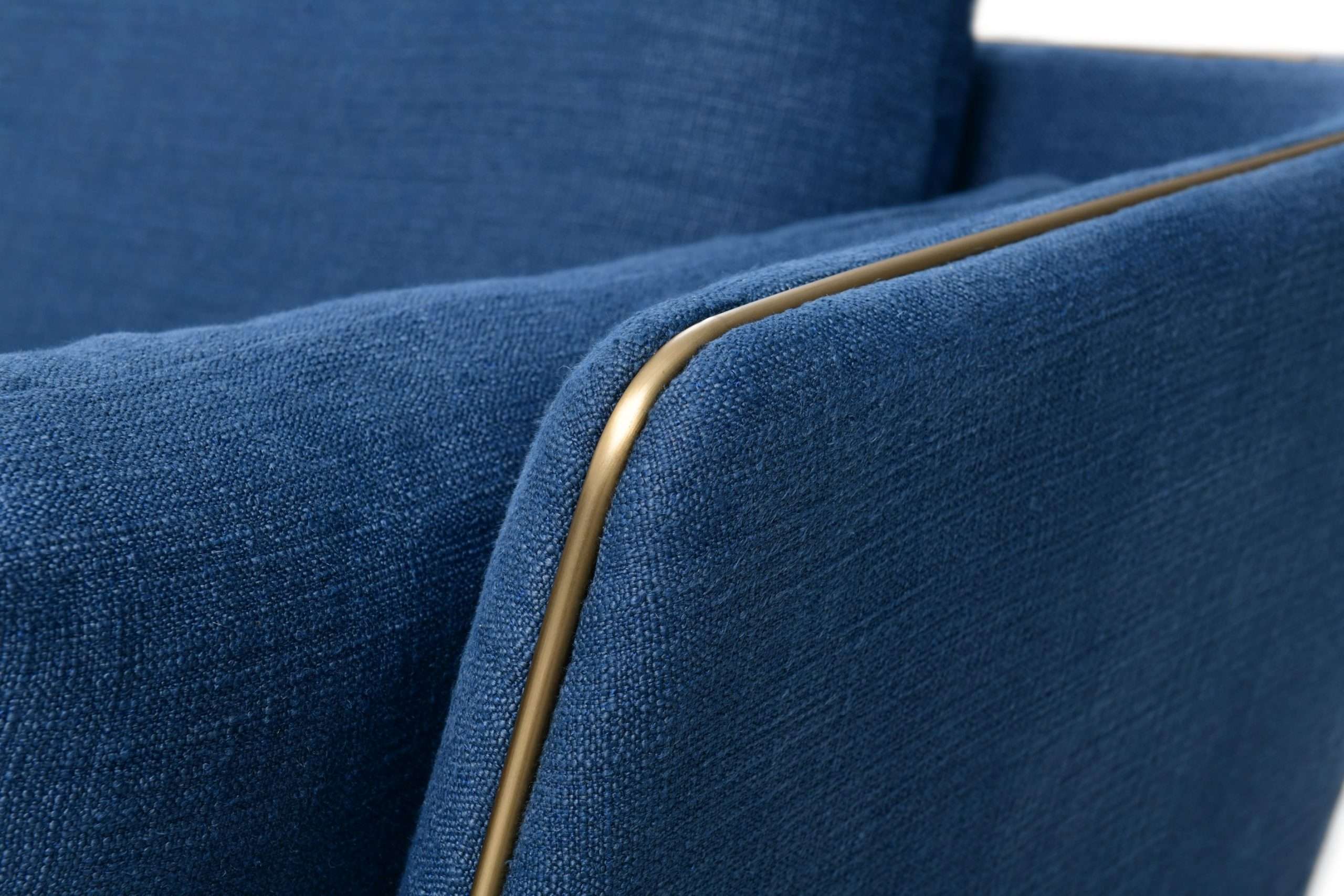 OZZOLI 3-Seater Sofa
