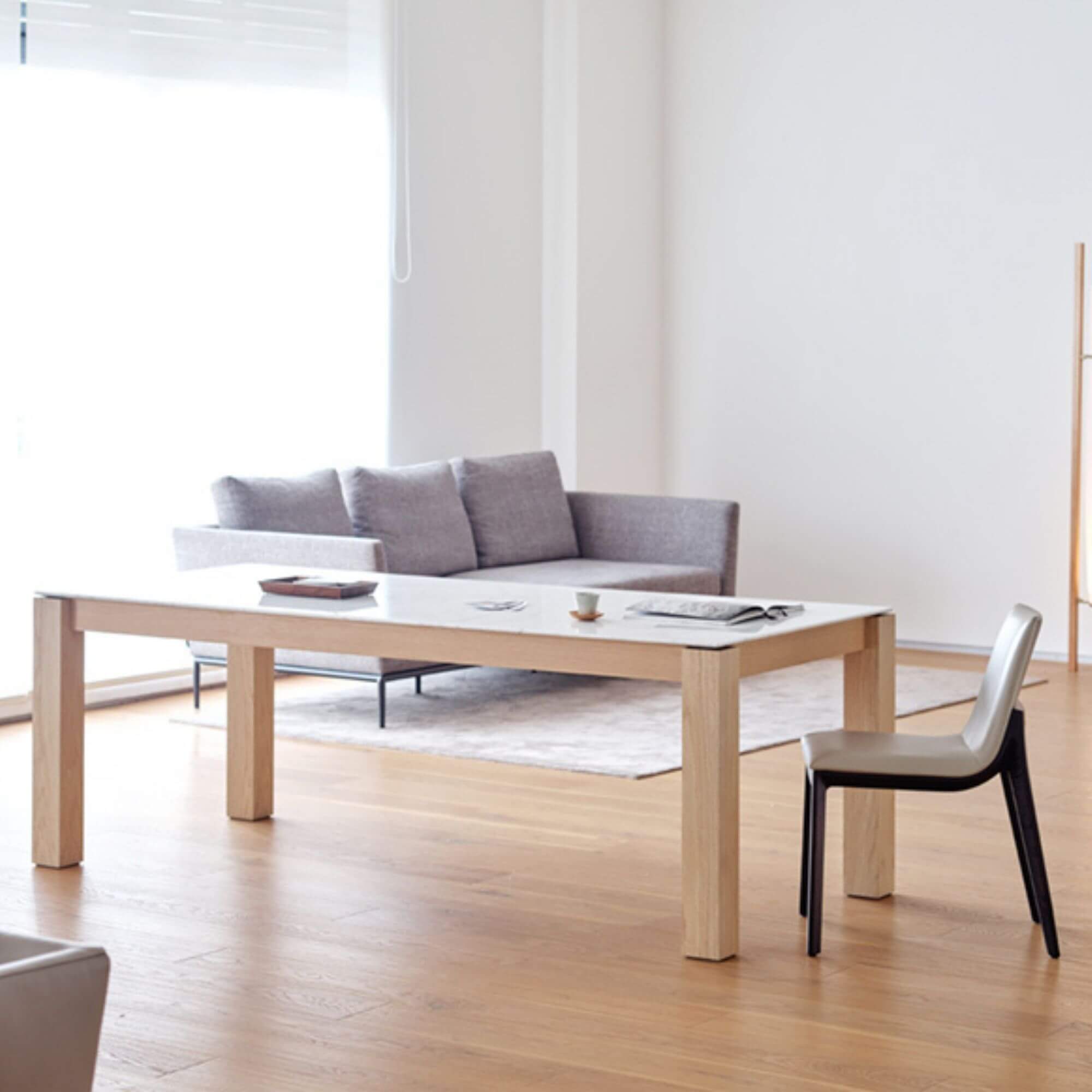 KEMI Dining Table - Image 8